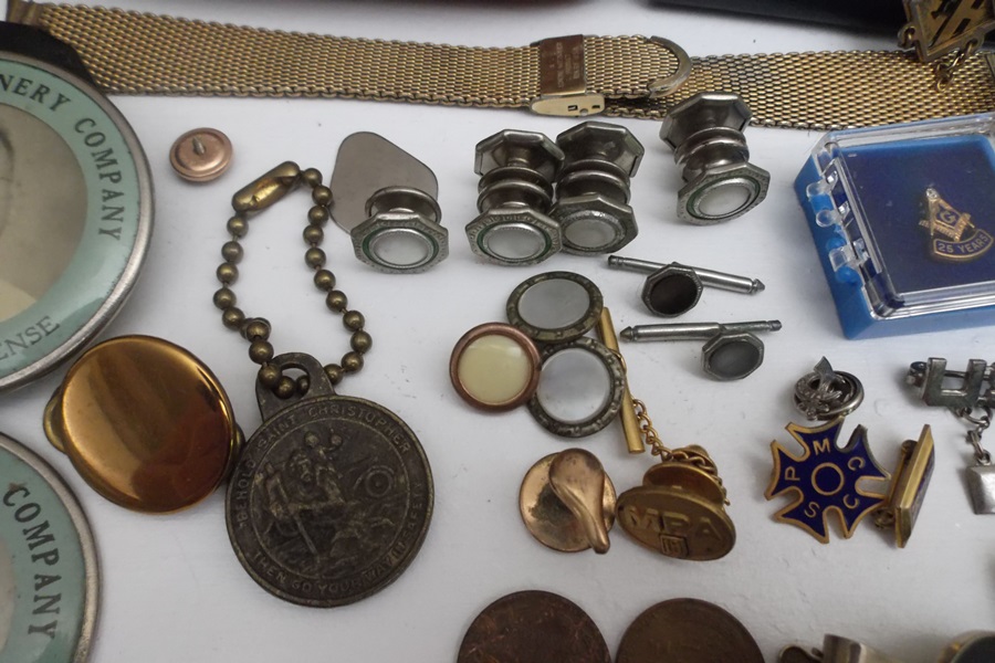 Collection of Men's Trinkets
