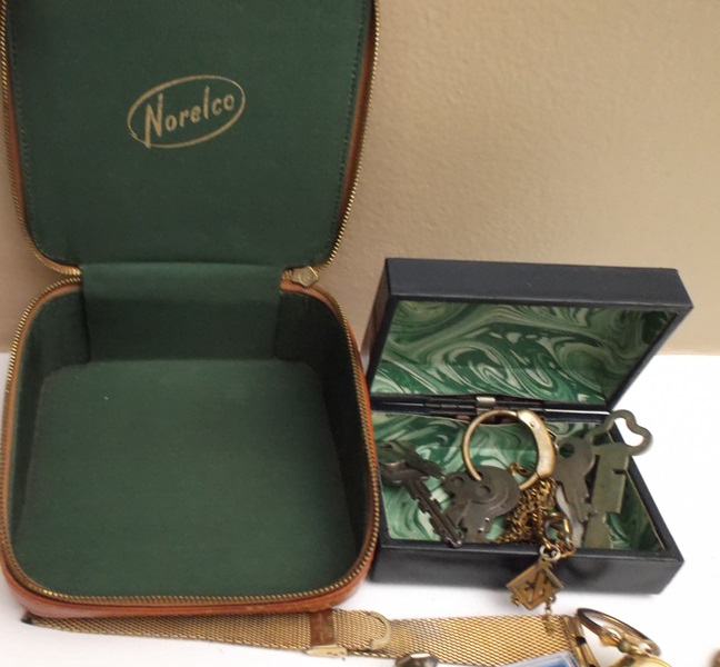 Collection of Men's Trinkets