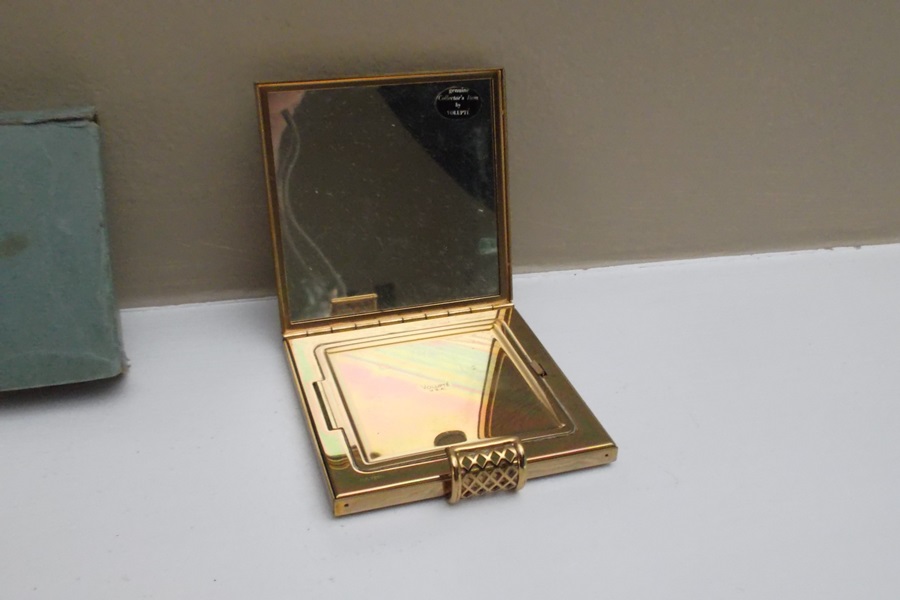 Two Vintage Ladies Powder Compacts