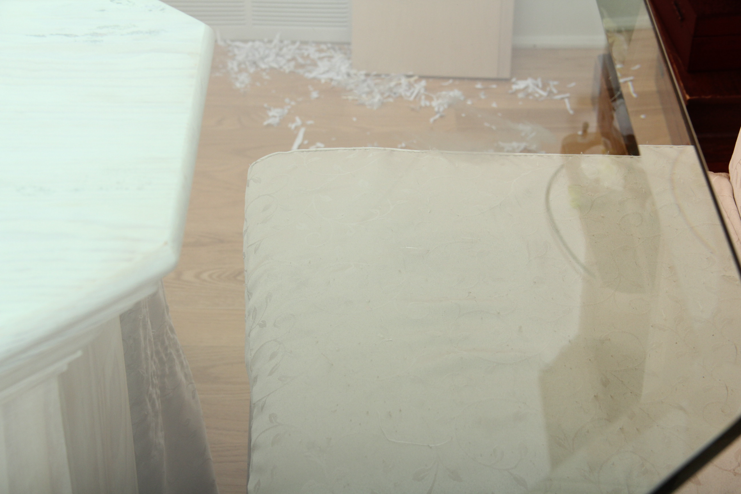 Glass Top Pedestal Table