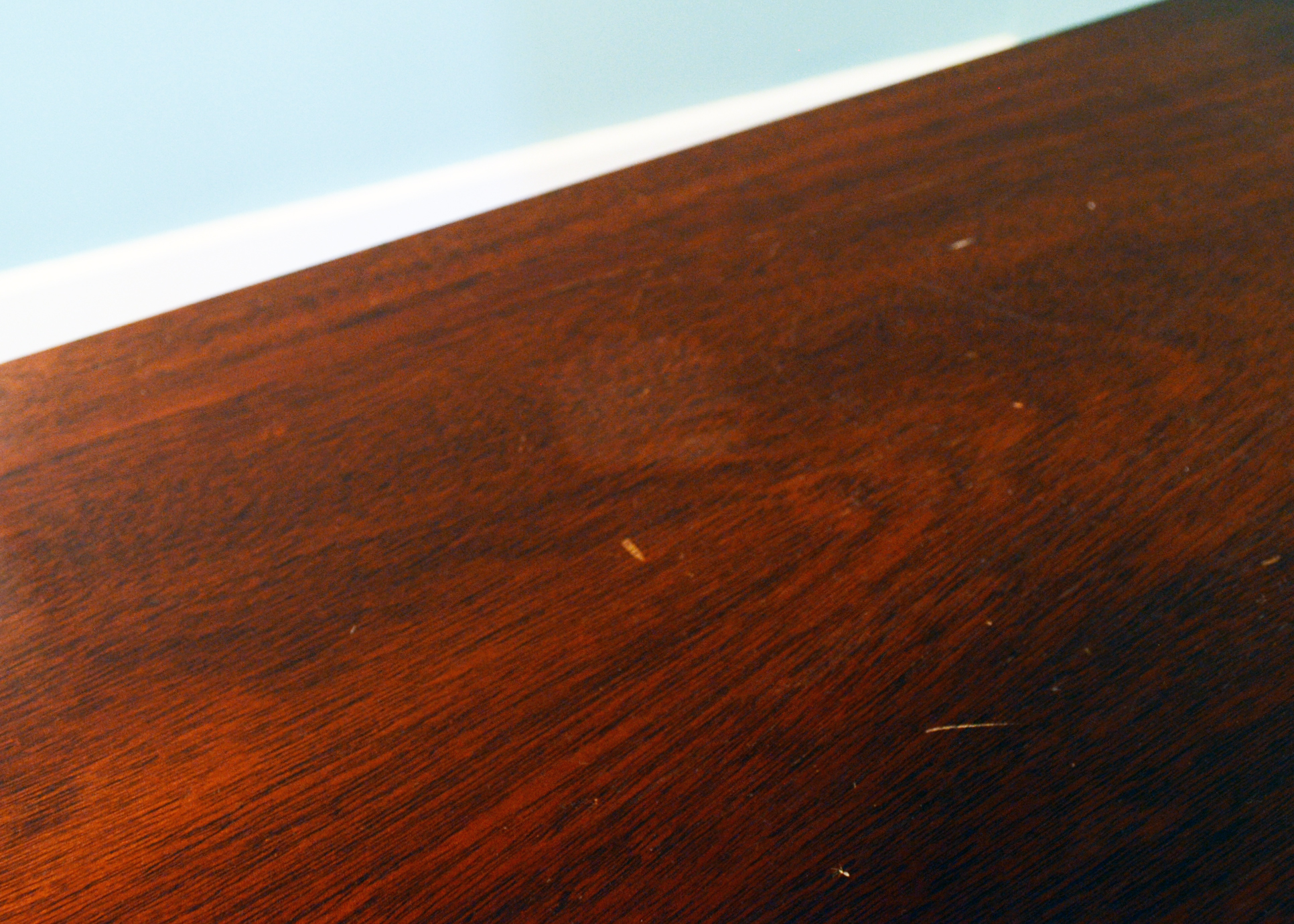 Hepplewhite Style Gate Leg Table