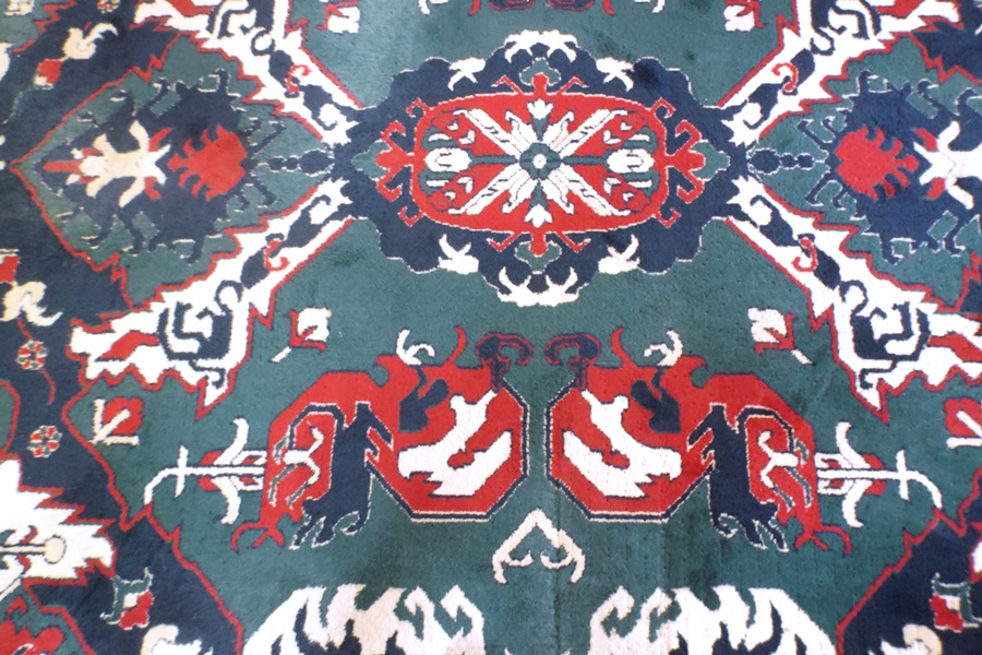 Machine Made Tibetan Style Rug