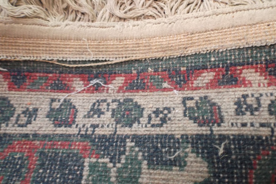 Machine Made Tibetan Style Rug