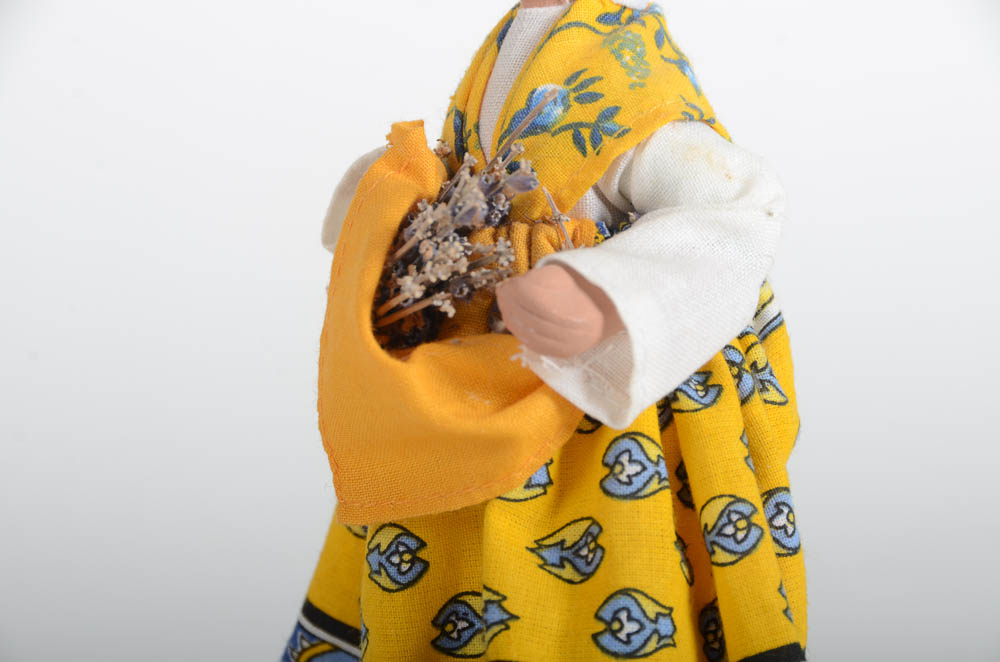 Amy Sylvette Santons Figurine