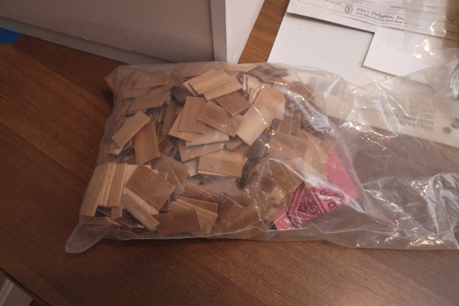 Custom Made Do-it-yourself Doll House