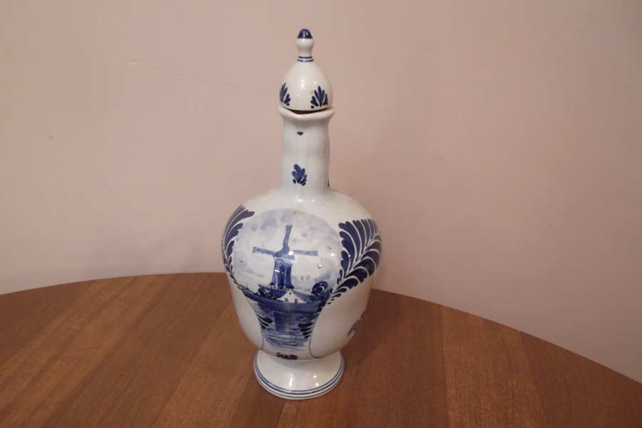 Assortment of Decorative Vintage Items