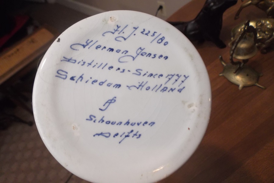 Assortment of Decorative Vintage Items