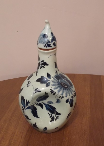 Assortment of Decorative Vintage Items