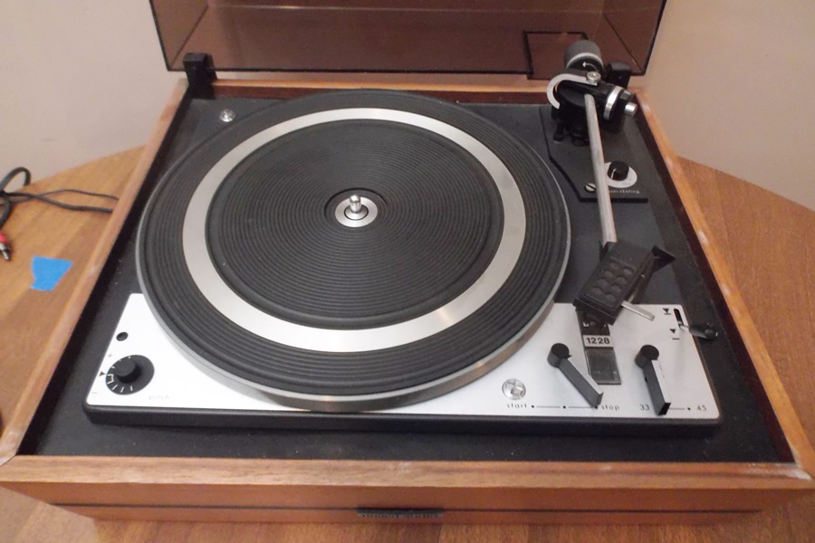 1970's Dual 1228 United Audio Turntable
