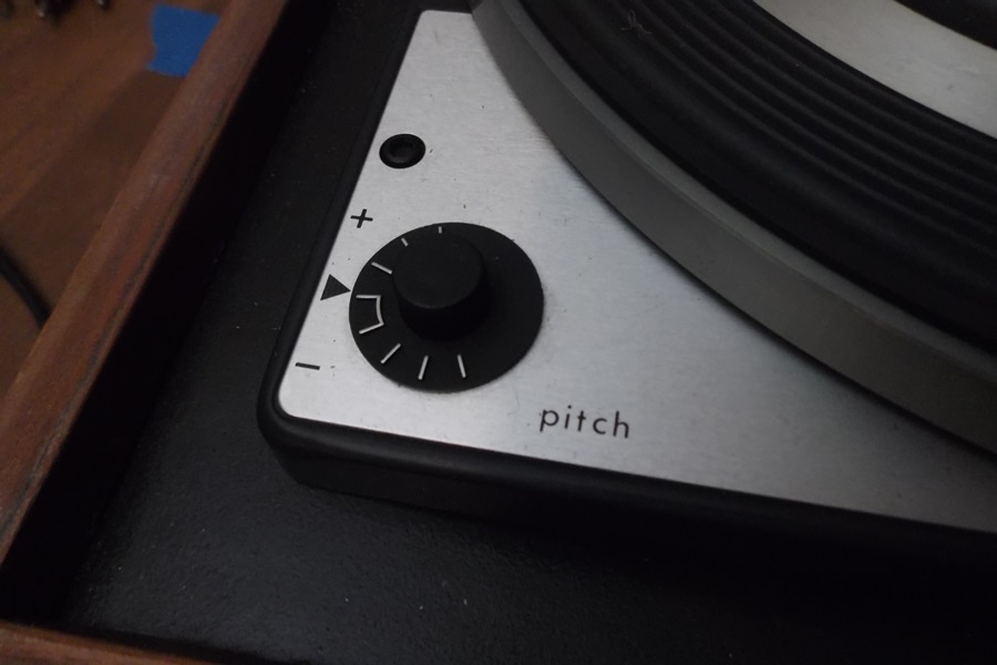 1970's Dual 1228 United Audio Turntable