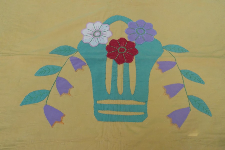 A Vintage Applique Quit
