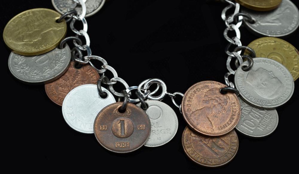 Group of Vintage Costume Jewelry