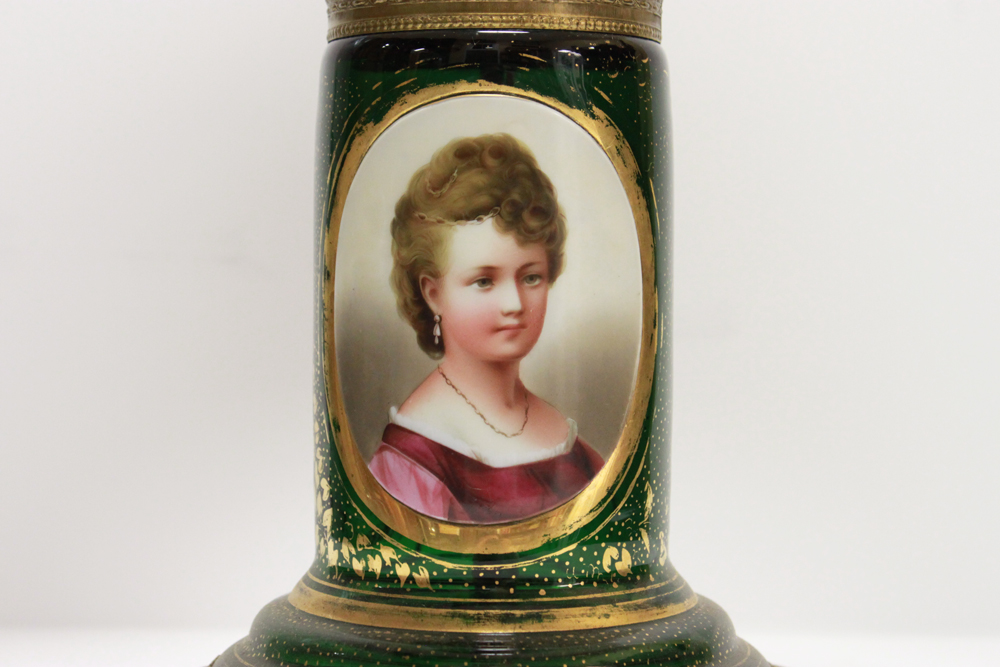 Vintage Green Glass Lamp