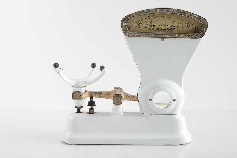 Hobart Manufacturing Vintage Three Pound Candy Scale