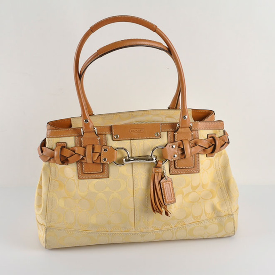 Coach Signature Bag in Yellow and White
