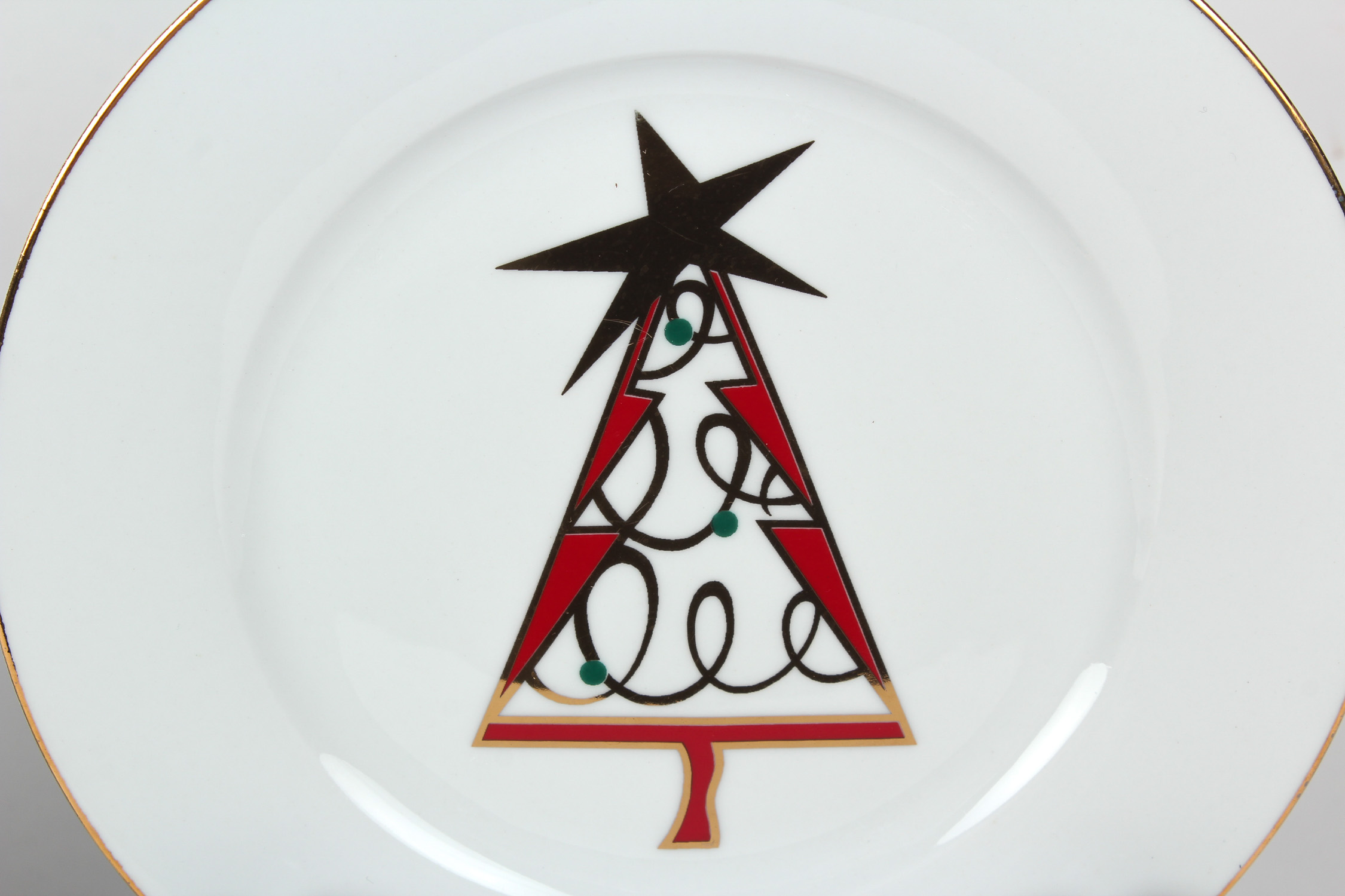 Collection Pier One Christmas Tree Plates