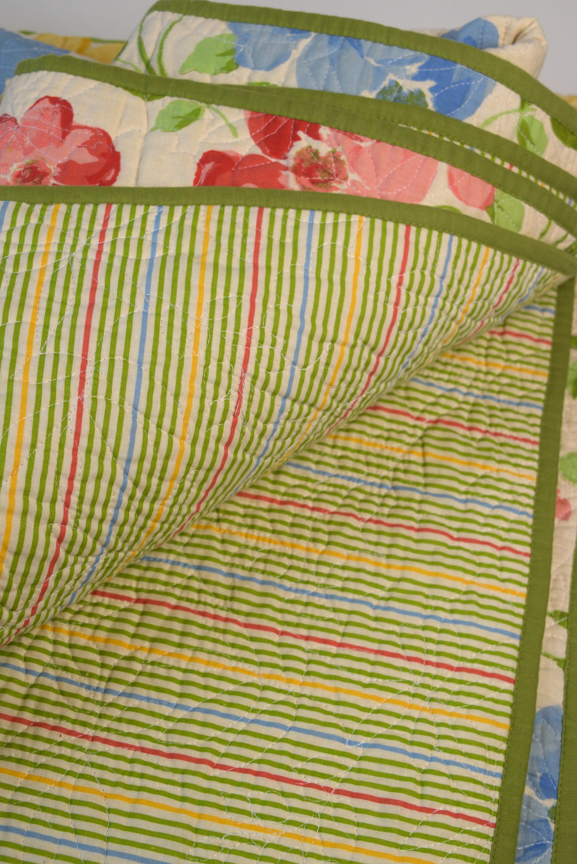 Martha Stewart Collection Full/Queen Comforter