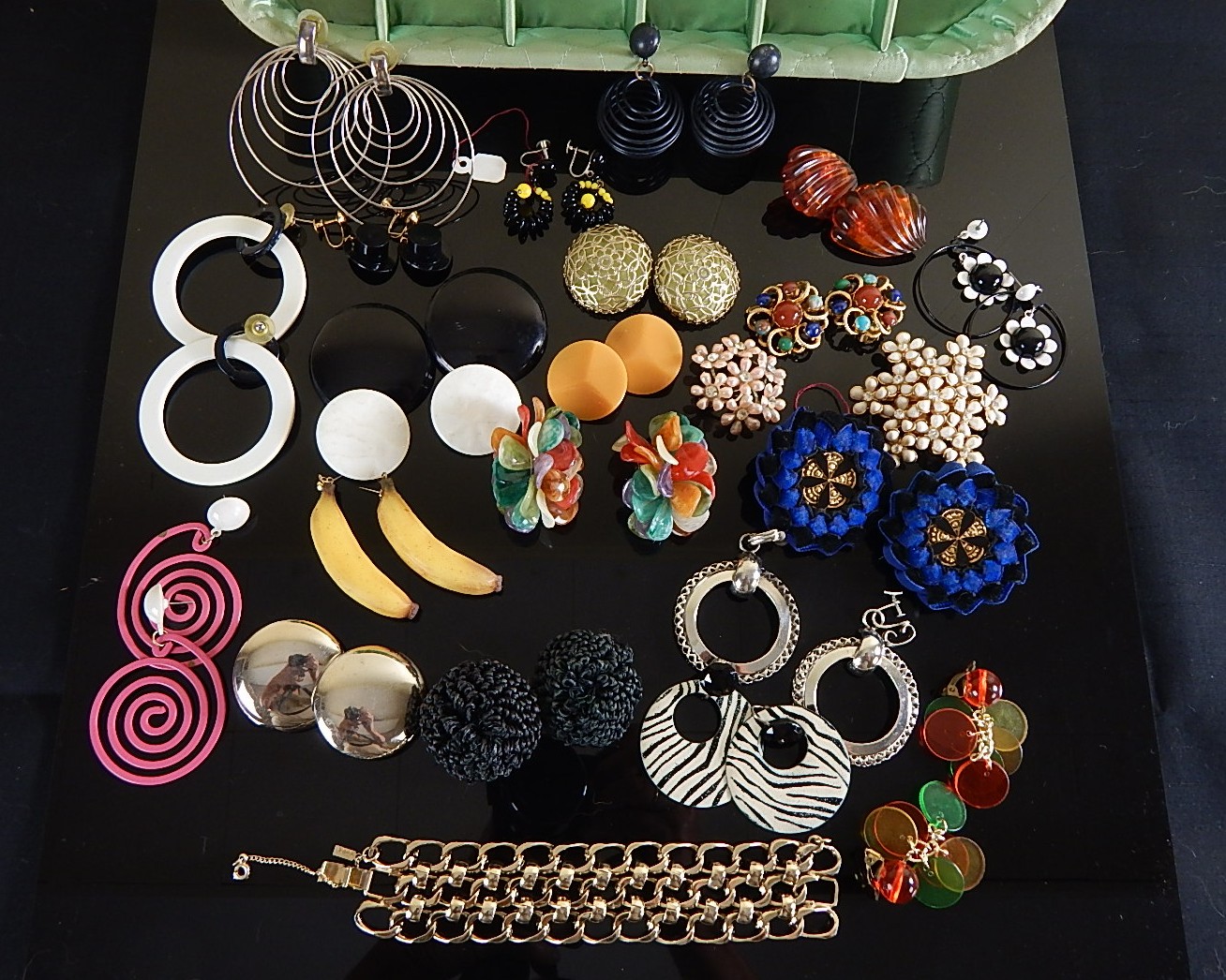 Lot of Vintage Costume Jewelry