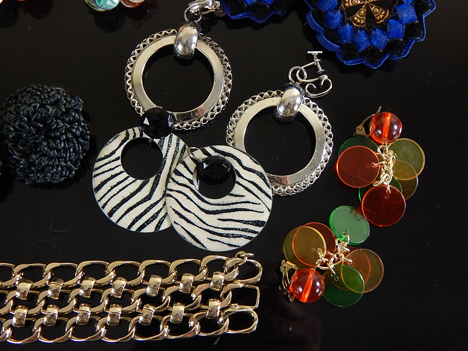 Lot of Vintage Costume Jewelry