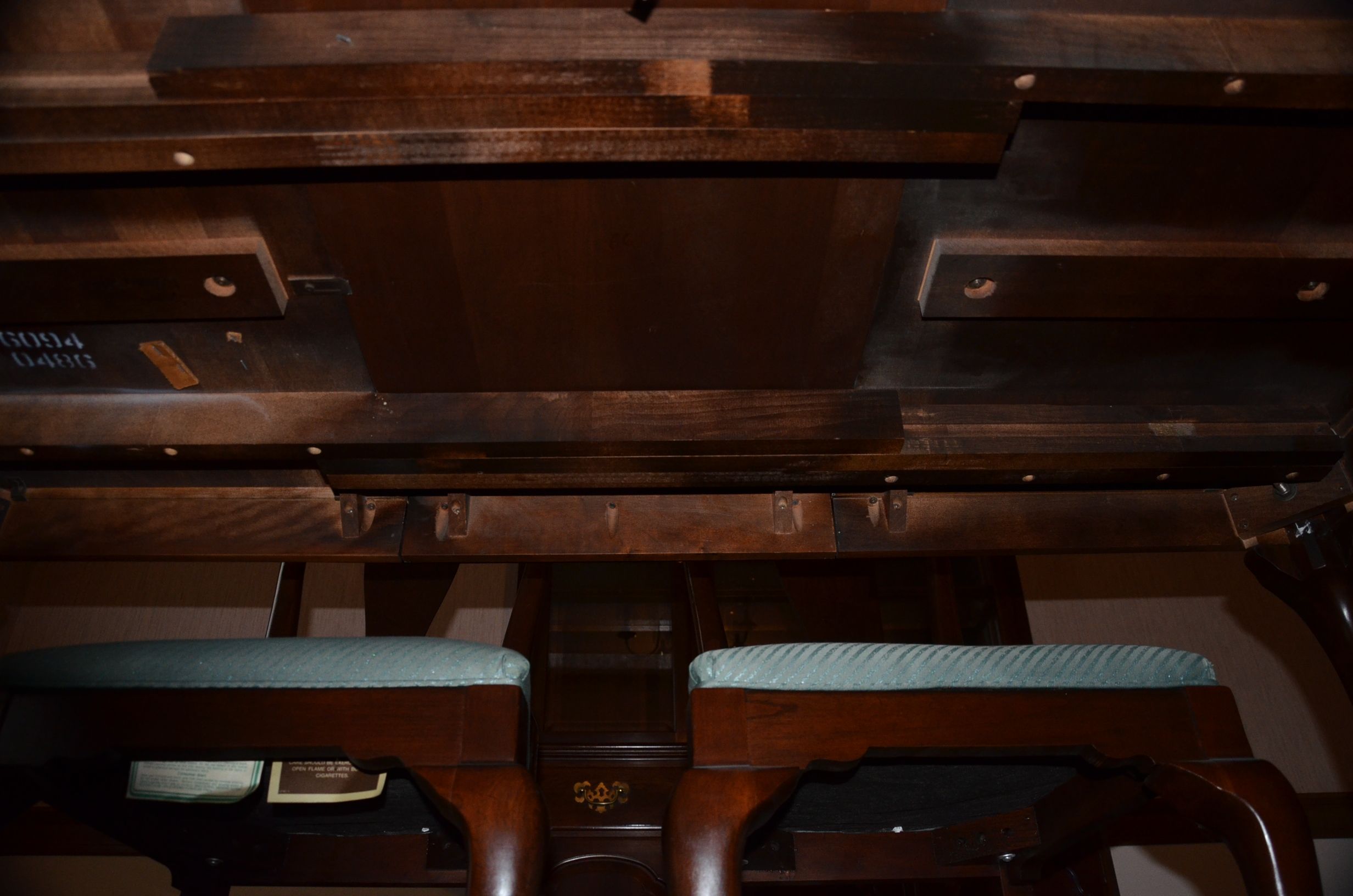 Ethan Allen Dining Room Table