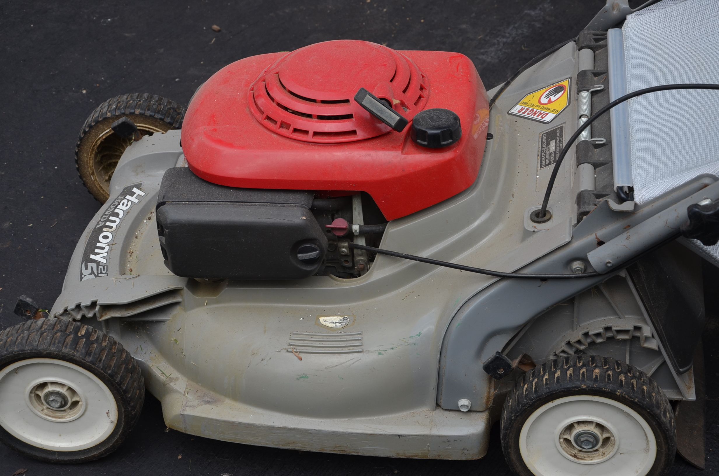 Honda HRM215 Self-Propelled Lawn Mower