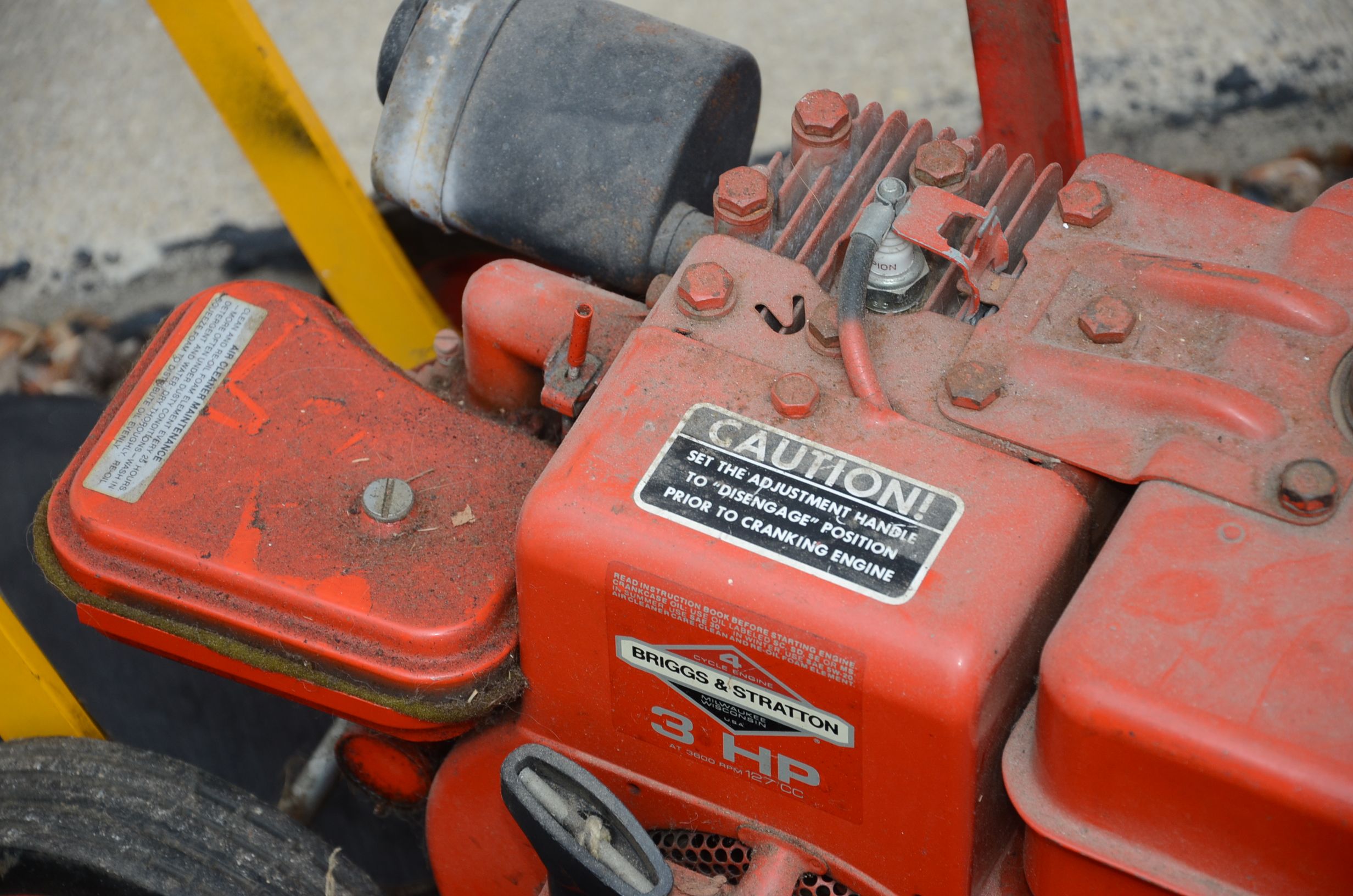 McLane 3HP Lawn Edger