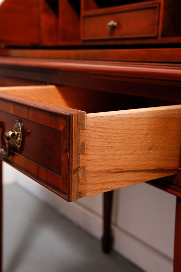 Hepplewhite Style Secretary Desk with Hutch