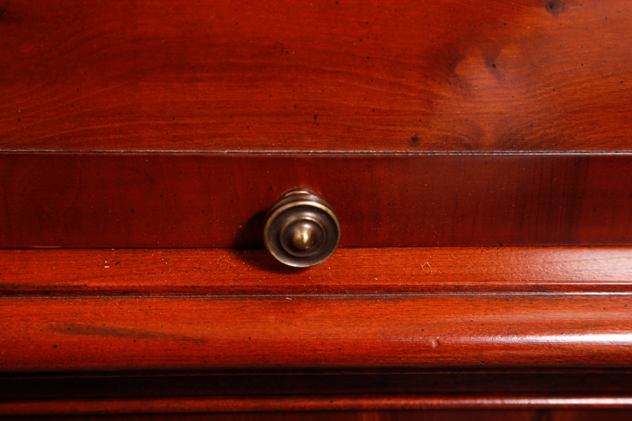 Hepplewhite Style Secretary Desk with Hutch