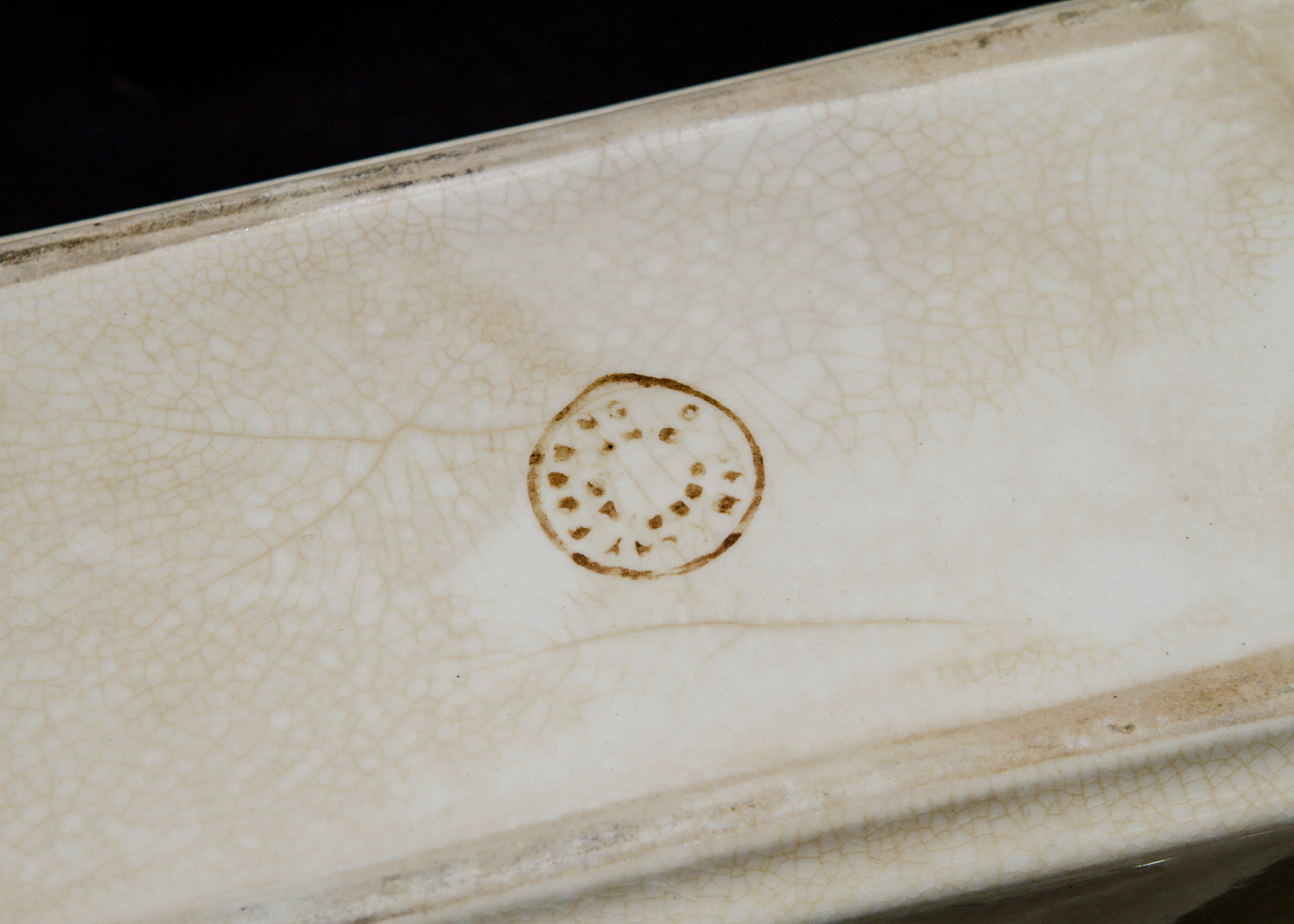 Pair of Vintage Kelvinator Dishes