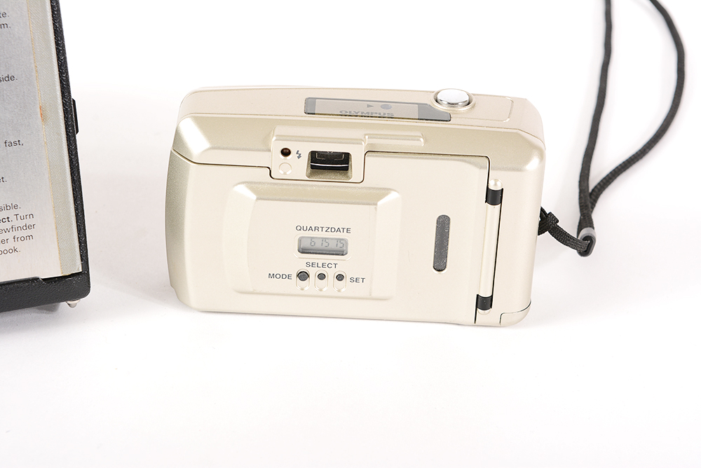 Vintage Kodak Moviedeck 275 Projector and Land Camera