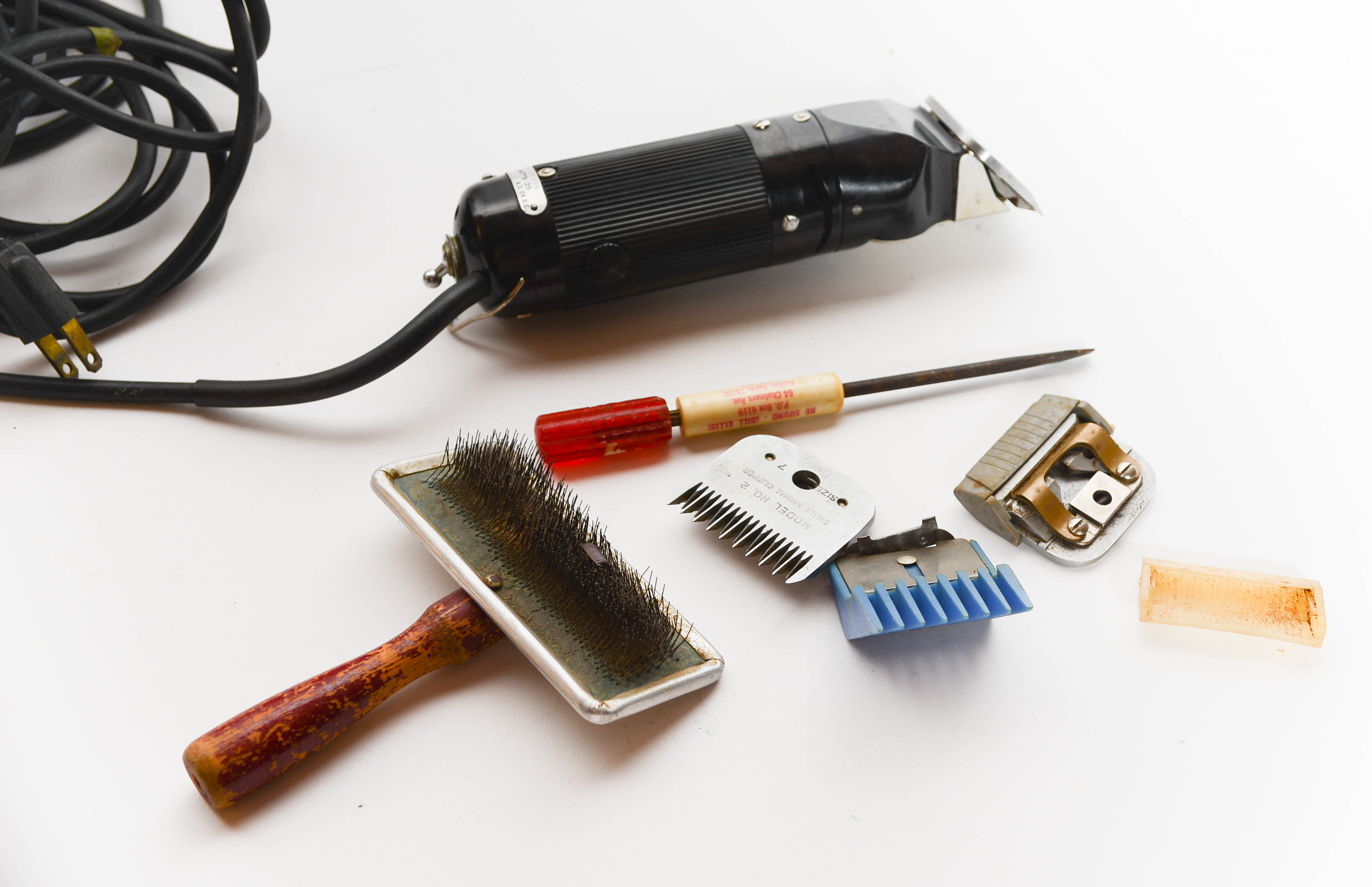 Vintage Oster Animal Hair Clippers Set