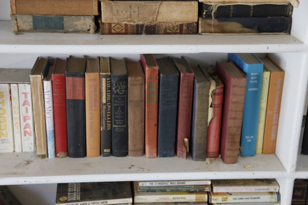 Vintage Books and Magazines