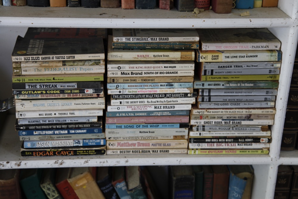 Vintage Books and Magazines