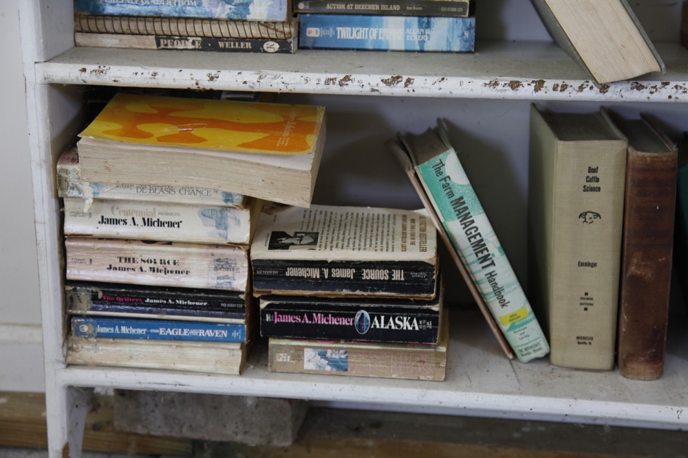 Vintage Books and Magazines