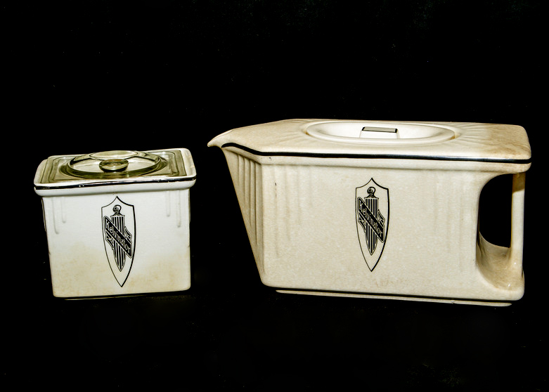 Pair of Vintage Kelvinator Dishes