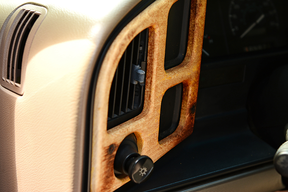 1996 Ford Econoline 150 Viking Van with Wheelchair Lift