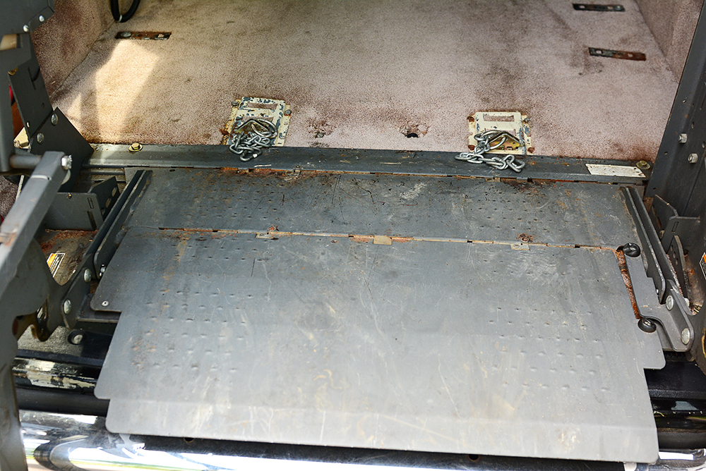 1996 Ford Econoline 150 Viking Van with Wheelchair Lift