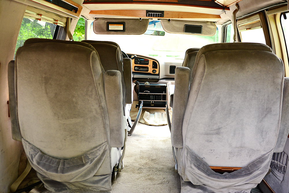 1996 Ford Econoline 150 Viking Van with Wheelchair Lift