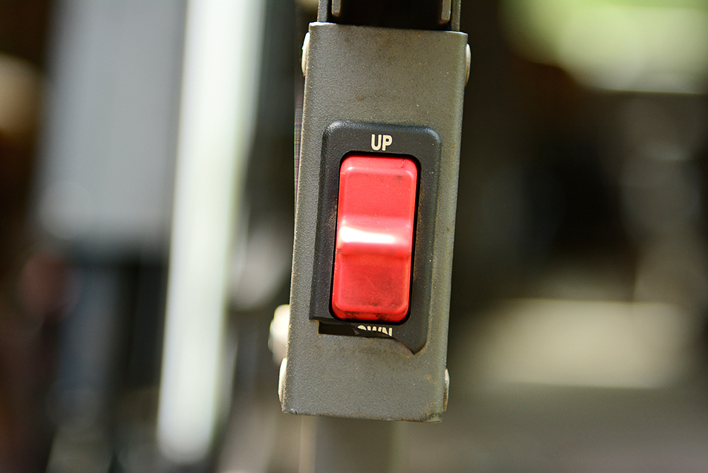 1996 Ford Econoline 150 Viking Van with Wheelchair Lift