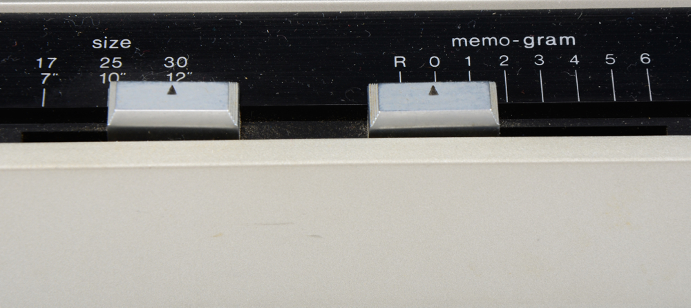 Technics SL-3350 Turntable