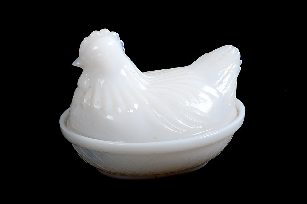 Vintage Hen Motif Pressed Glass