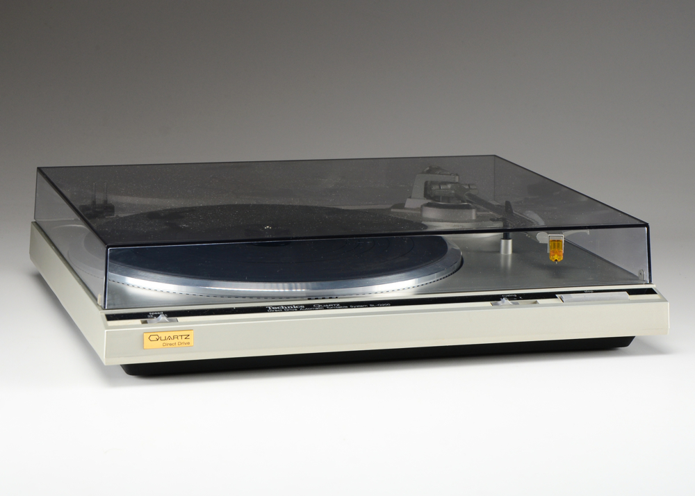 Technics SL-Q200 Turntable System