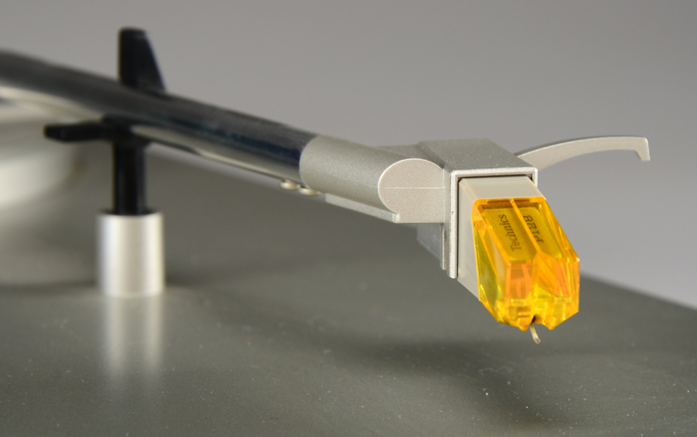 Technics SL-Q200 Turntable System