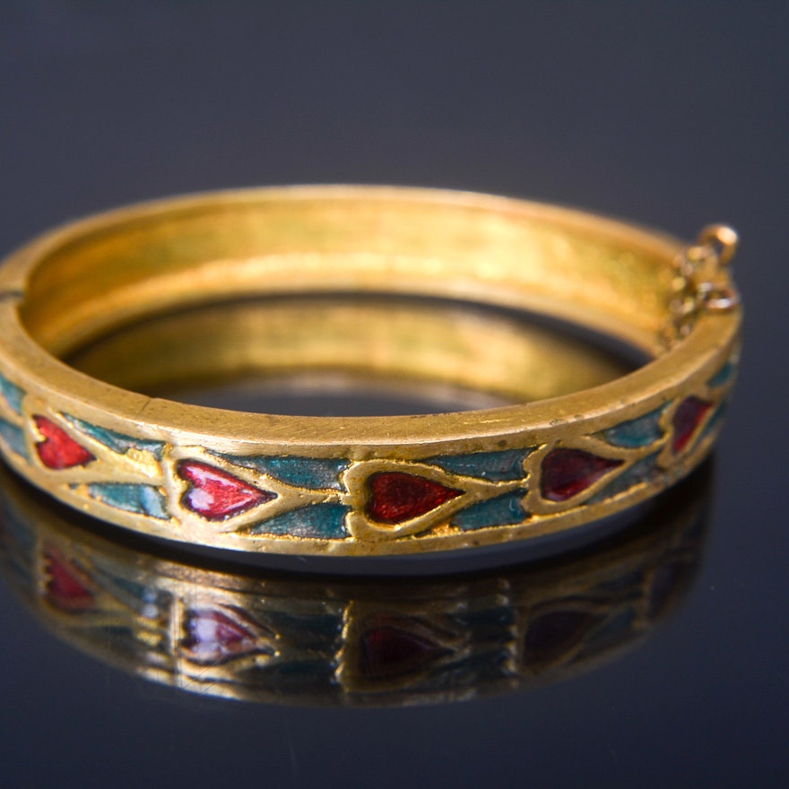 Vintage Gold-Tone Bracelet with Enamel Hearts