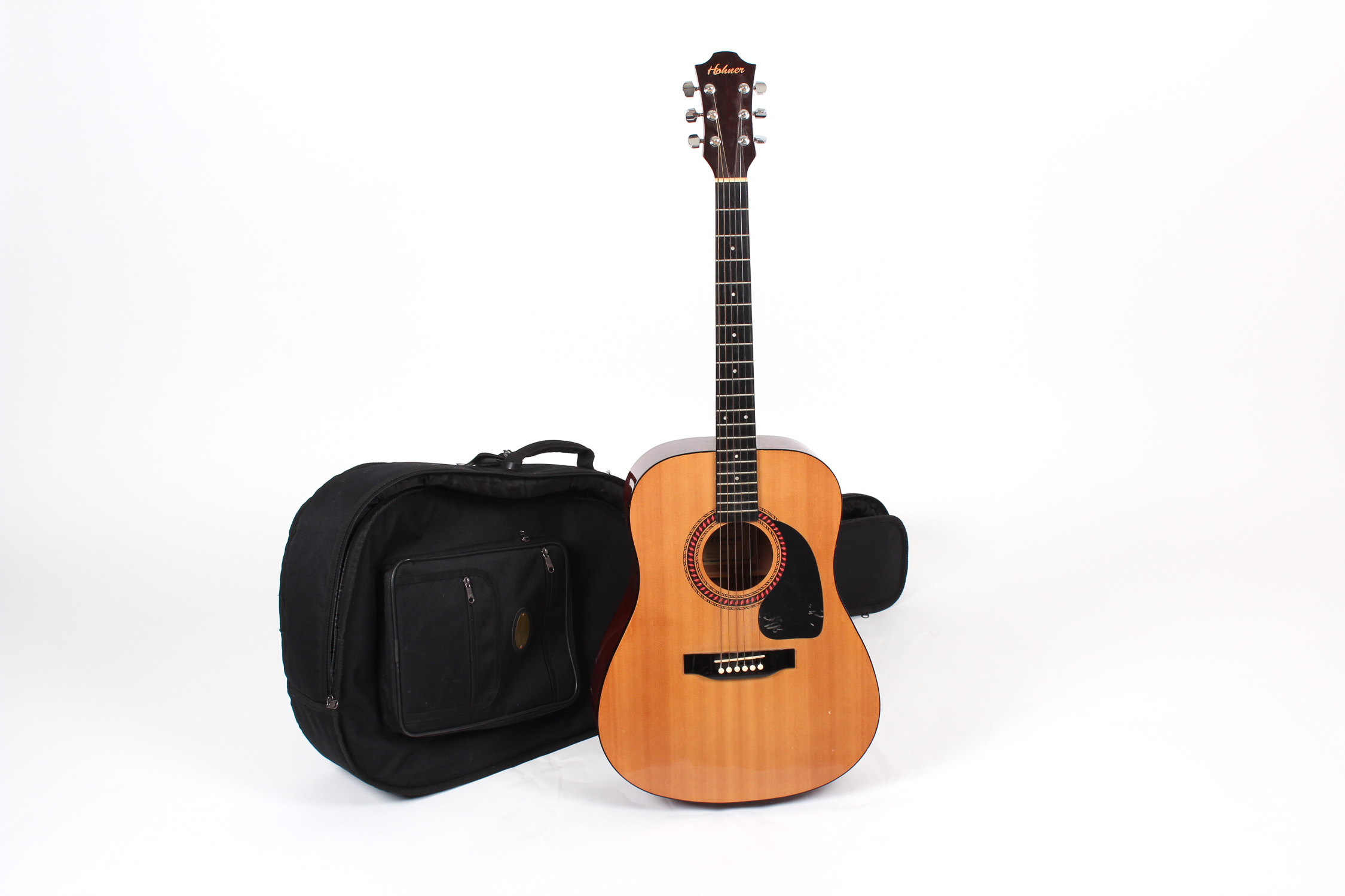Hohner HW220 Acoustic Guitar