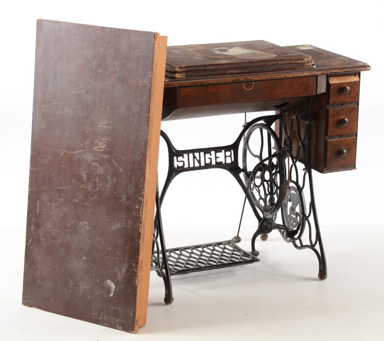 Antique Singer Pedal Sewing Machine