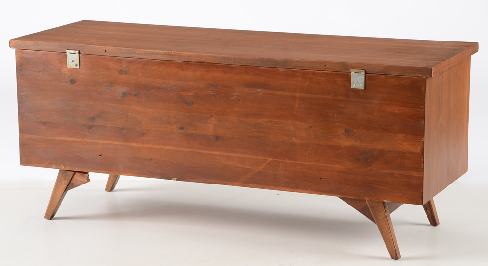 Lane Sweetheart Chest