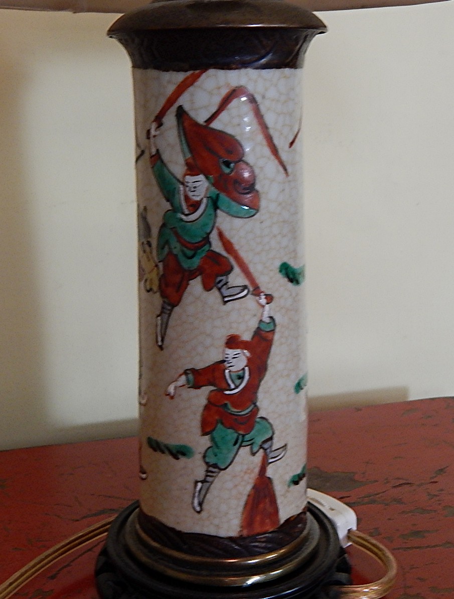 Vintage Oriental Accent Lamp