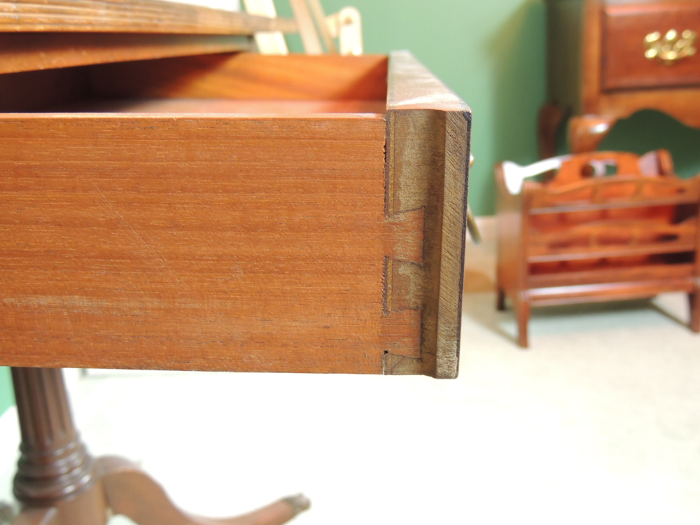 Imperial Mahogany Drop Leaf Table
