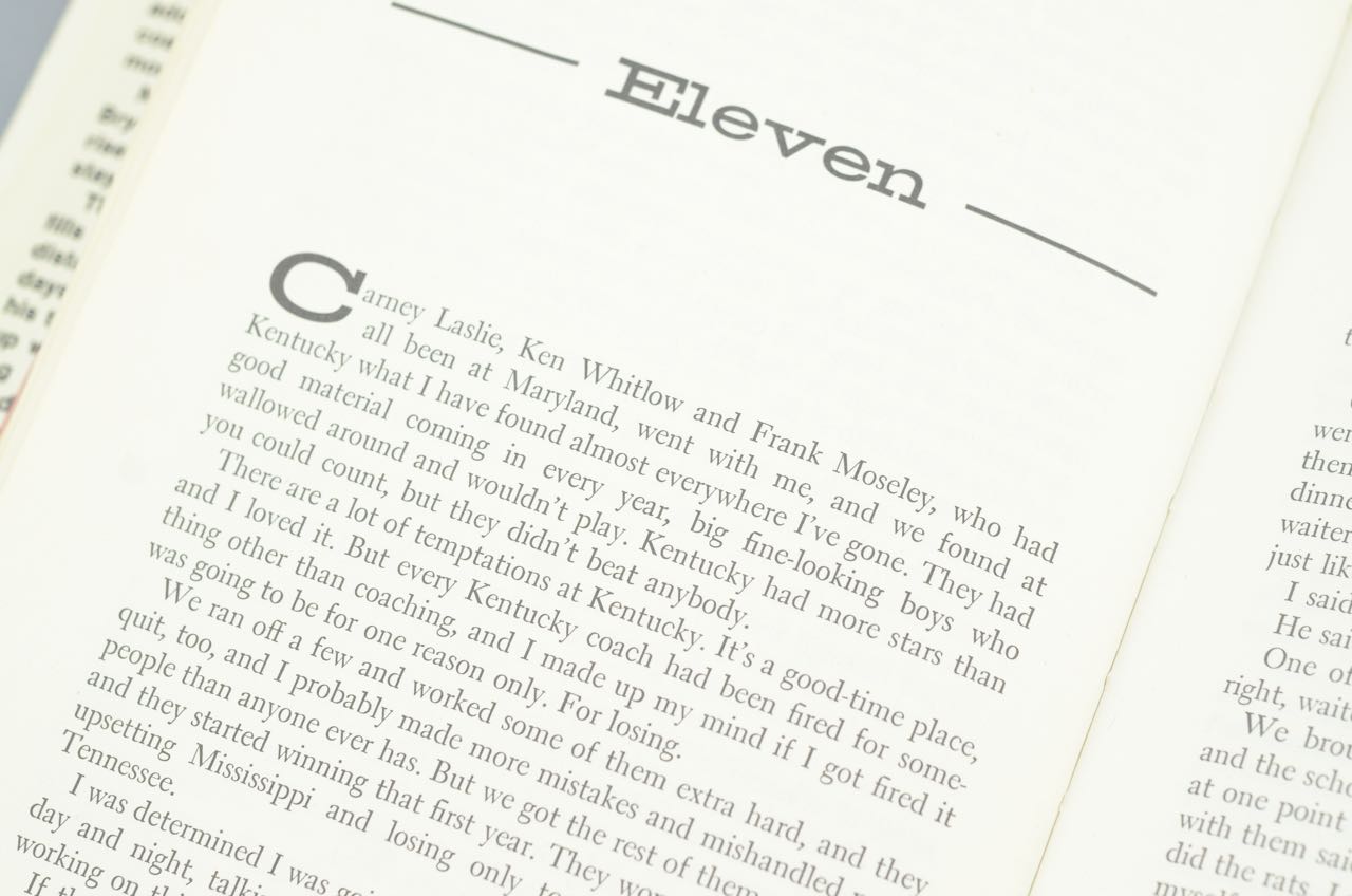 Signed Copy of "Bear" by Paul W. Bryant and John Underwood 1974